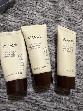 AHAVA Time to Clear Facial Mud Exfoliator - Cream and Brown